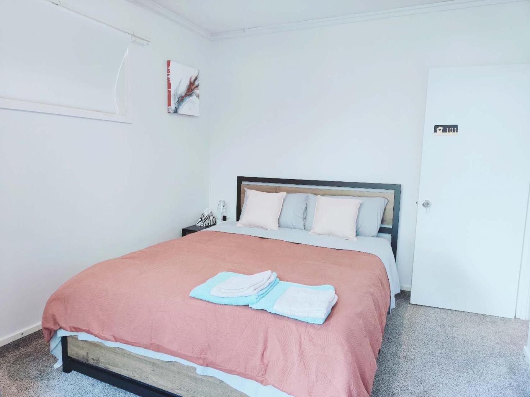 Sunny Cosy Rooms In Auckland Nice Garden Bush View Kültér fotó
